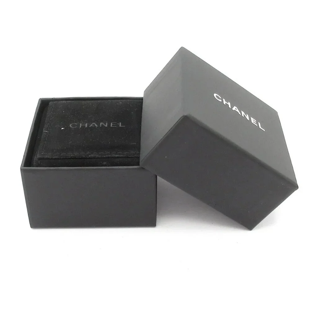 CHANEL Coco - Gold Black Hardware Plastic Ring #6 1/4 - Picture 7 of 7